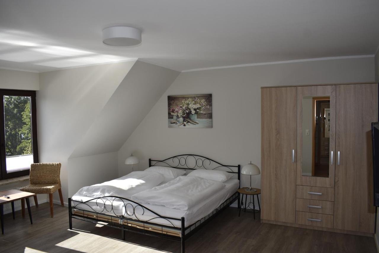 Pension Zur Schleuse Garni Am Elbe Luebeck - Kanal In Witzeeze エクステリア 写真