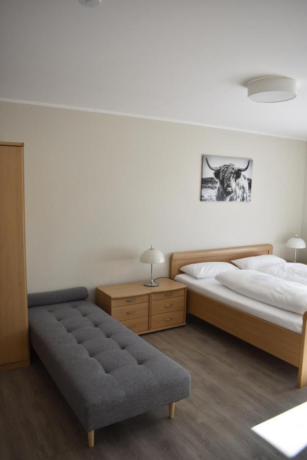 Pension Zur Schleuse Garni Am Elbe Luebeck - Kanal In Witzeeze エクステリア 写真
